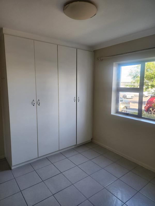 To Let 2 Bedroom Property for Rent in Whispering Pines Western Cape